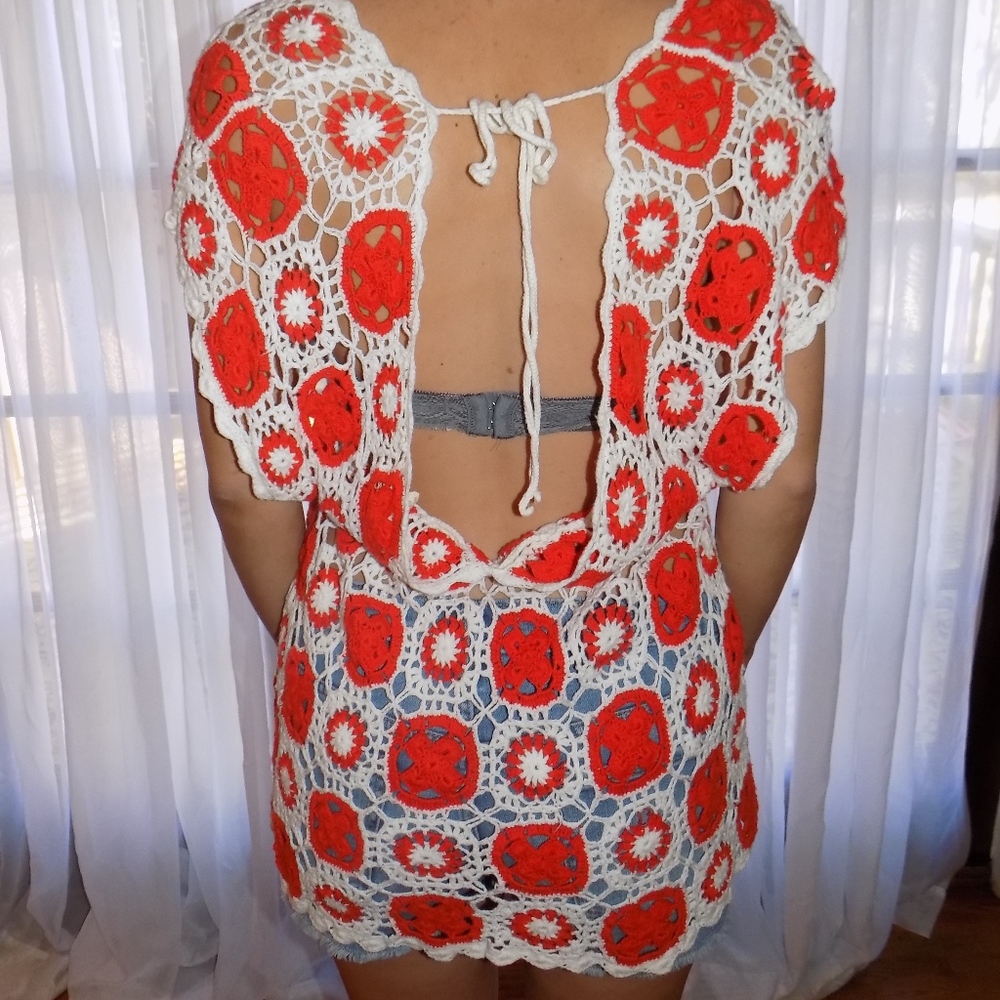Crochet Top - Picture 3 of 3